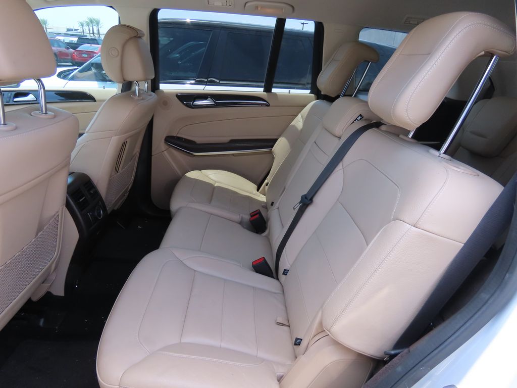 Thumbnail: 2019 Mercedes-Benz GLS - 11