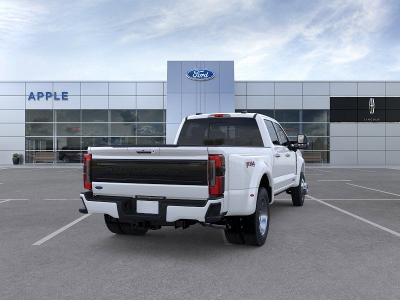 2026 Ford F-450 Super Duty Platinum