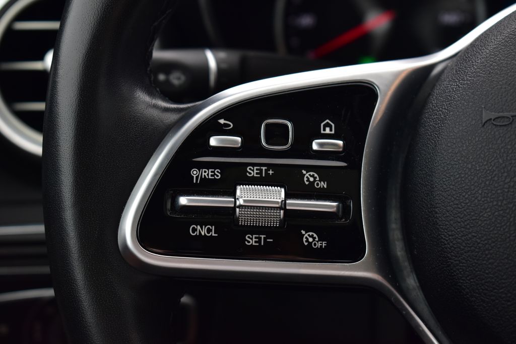 Thumbnail: 2019 Mercedes-Benz C-Class - 17