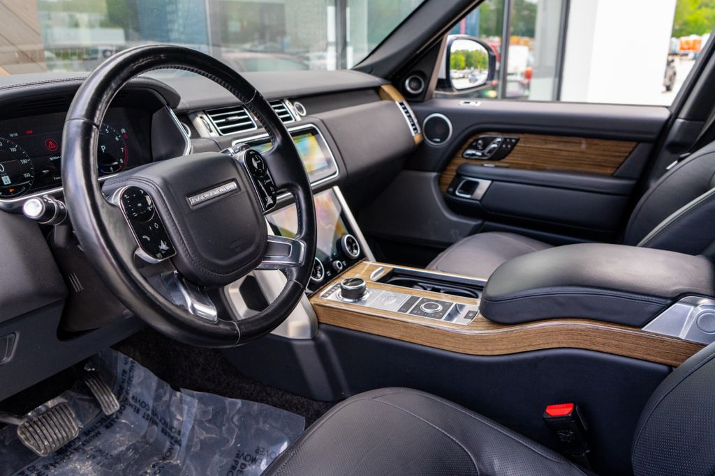 2018 Land Rover Range Rover 3.0L V6 Supercharged HSE White at Genesis of Spring