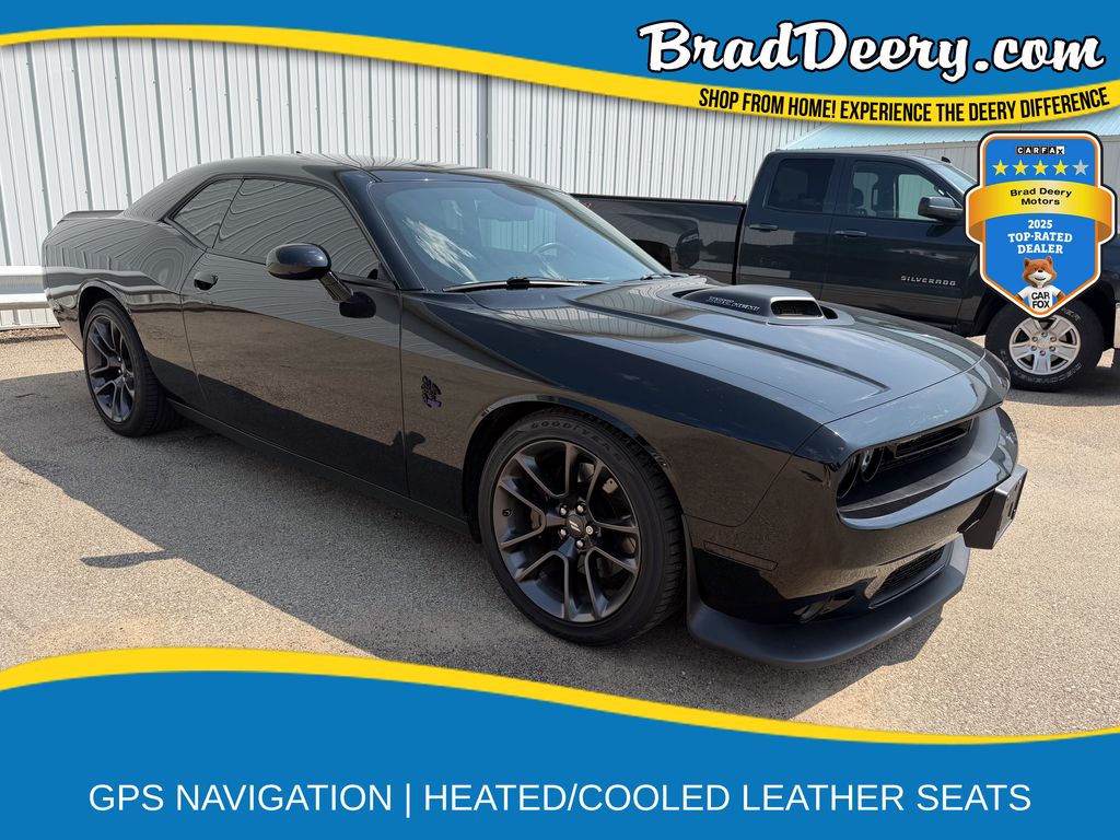 Pitch Black Clearcoat 2023 Dodge Challenger Coupe Rear-Wheel Drive 8-Speed Automatic