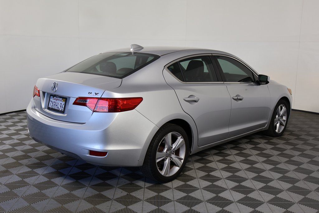 Thumbnail: 2015 Acura ILX - 3