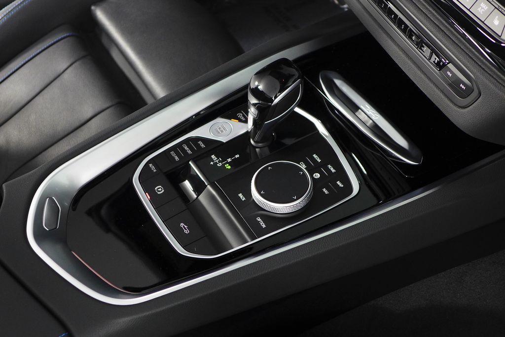 Thumbnail: 2025 BMW Z4 - 20