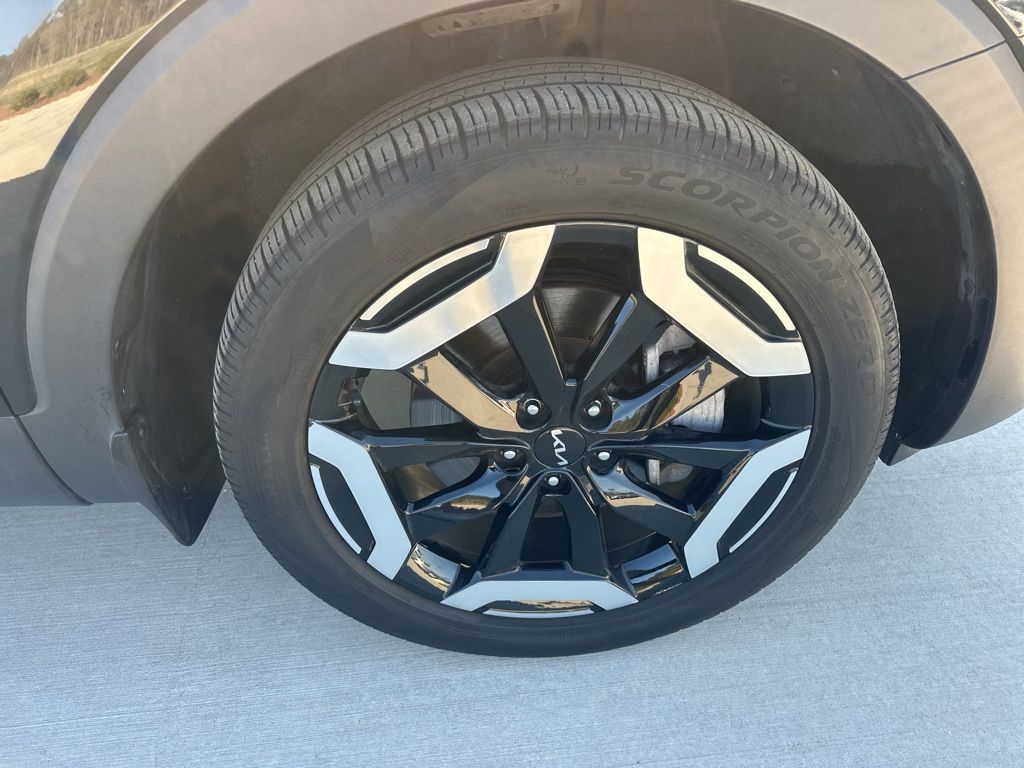 2023 Ebony Black Kia Telluride S AWD SUV