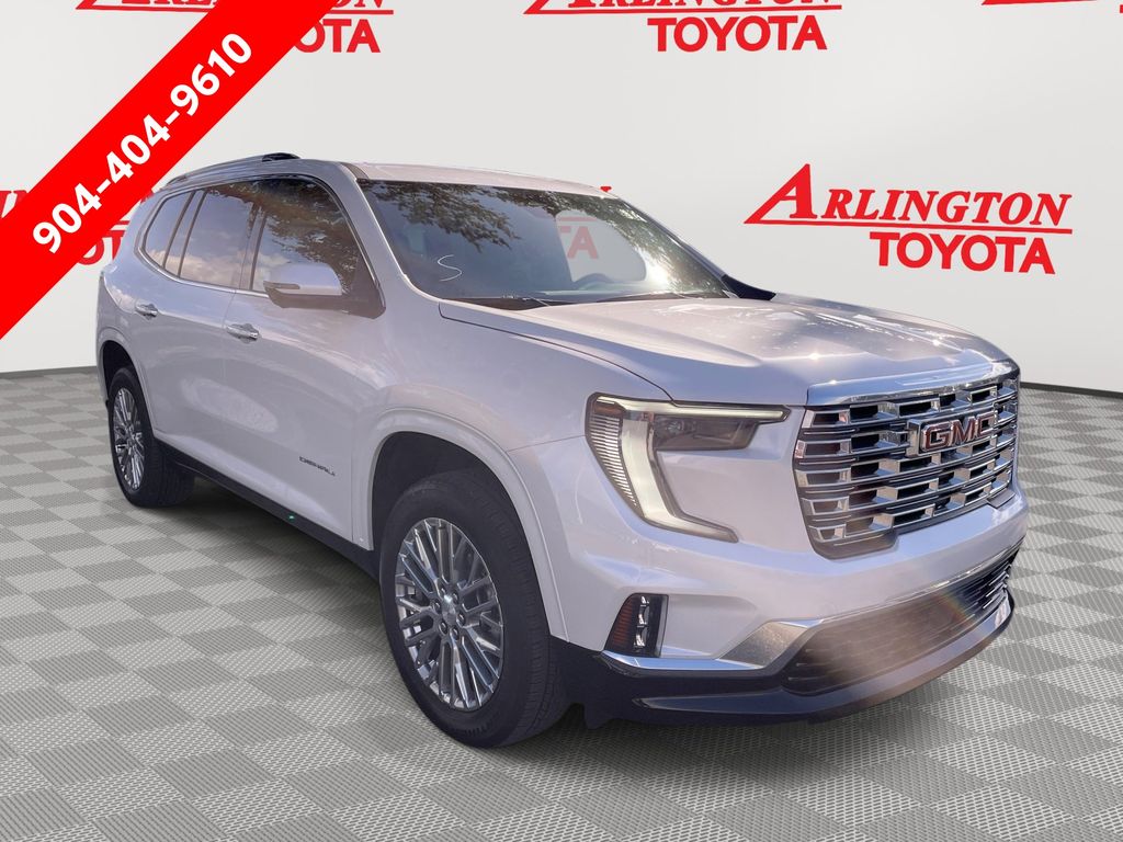 2024 GMC Acadia Denali's photo