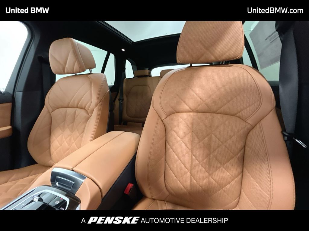 Thumbnail: 2026 BMW X5 - 13