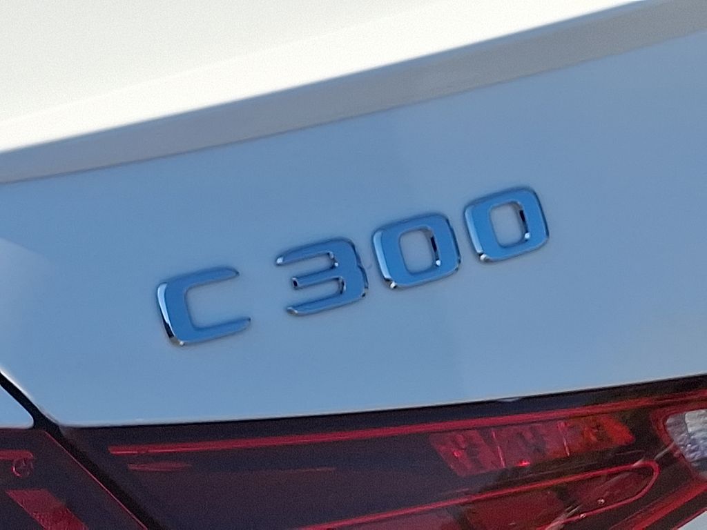Thumbnail: 2022 Mercedes-Benz C-Class - 30