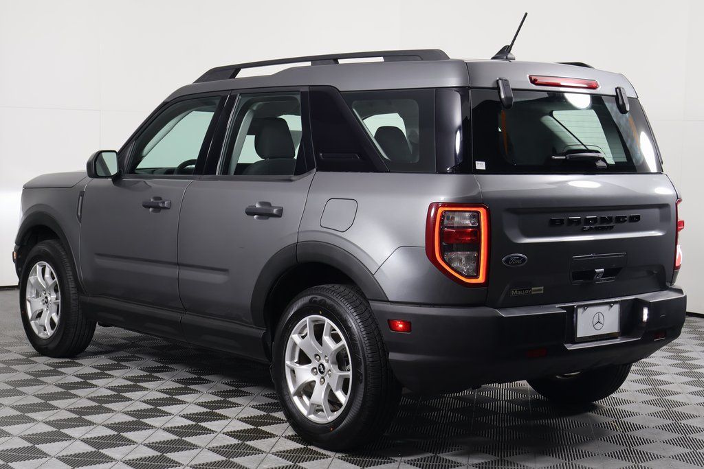 Thumbnail: 2022 Ford Bronco Sport - 6