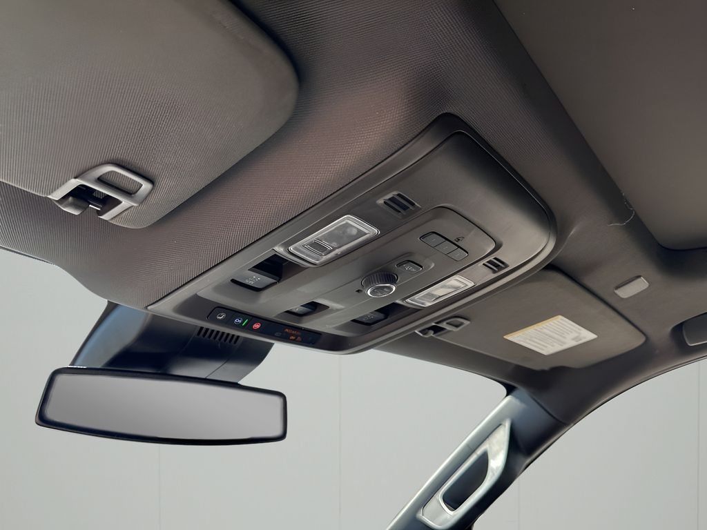 Used Car 2023 Gmc Yukon Xl  Slt For Sale Under $50,000 In Austin, Texas
