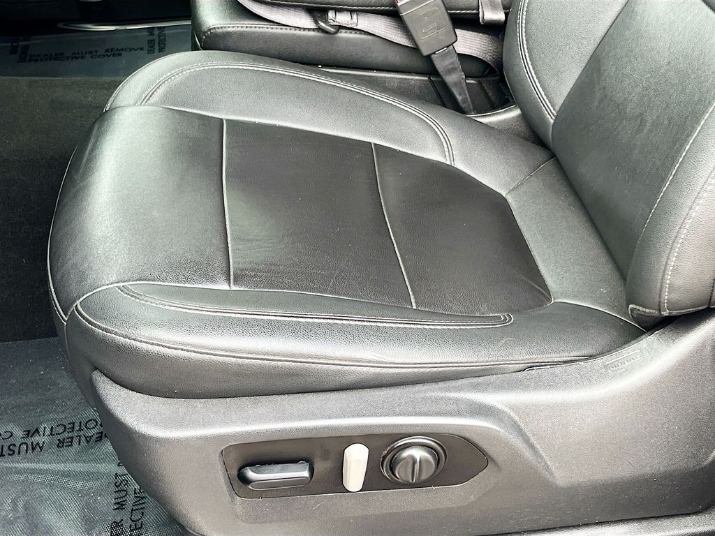Used 2021 Blue Chevrolet LT image 18