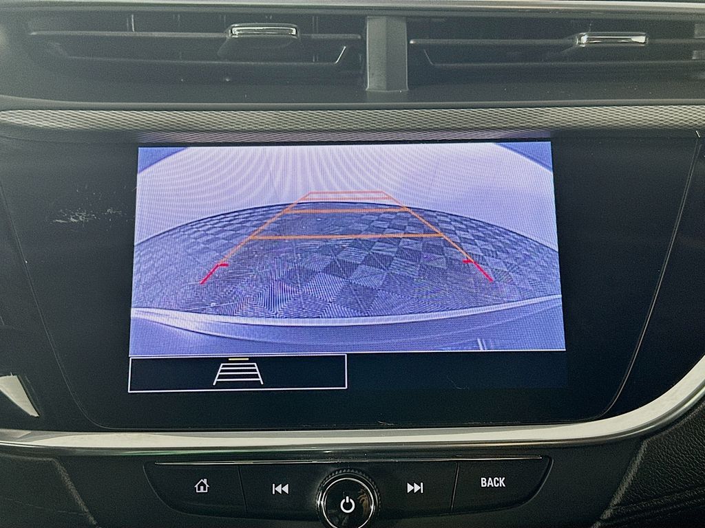 Used 2020 Black Buick Select image 19