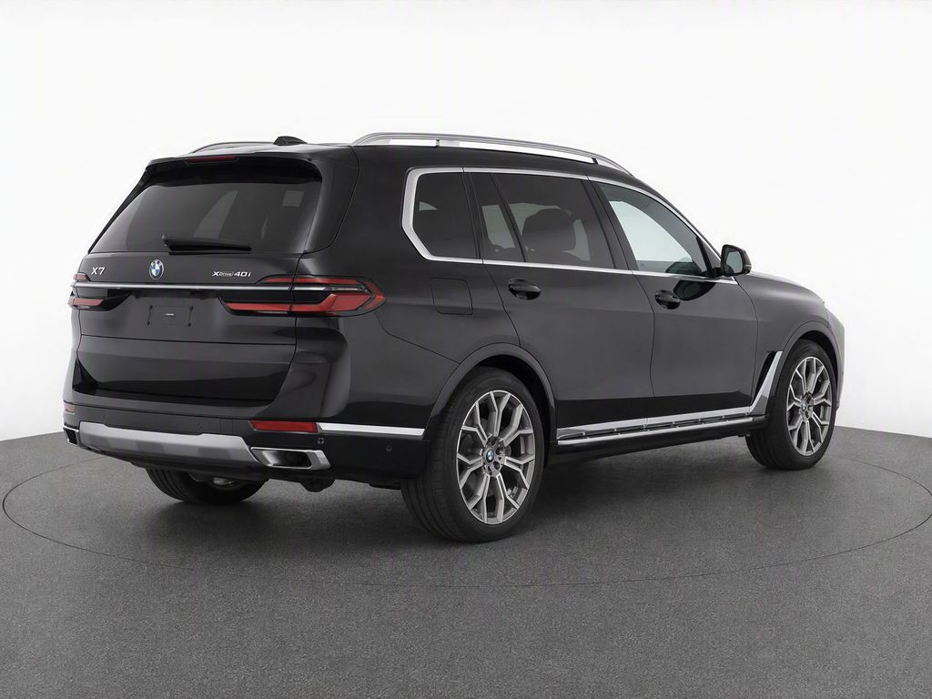 2026 BMW X7 xDrive40i Black at Spitzer Acura