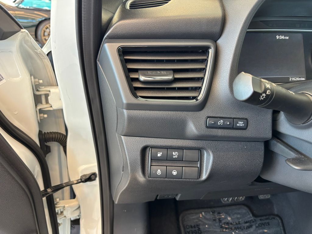 2024 Nissan Leaf SV Plus