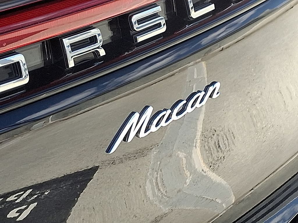 Thumbnail: 2025 Porsche Macan - 27