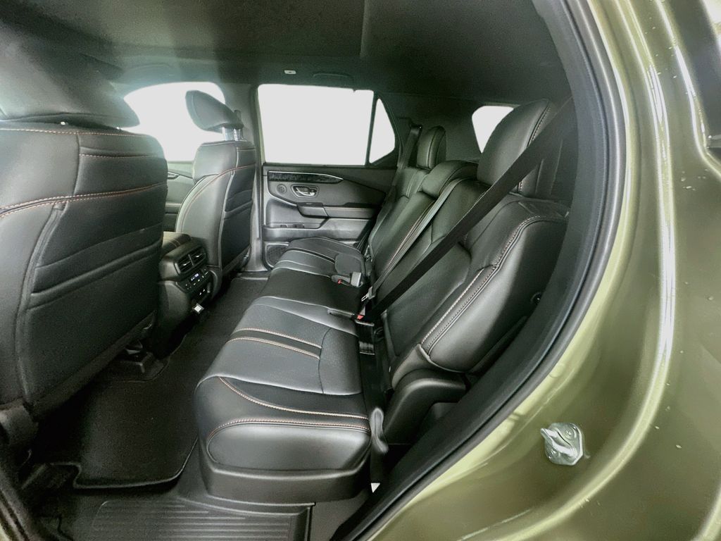 Thumbnail: 2026 Honda Passport - 17
