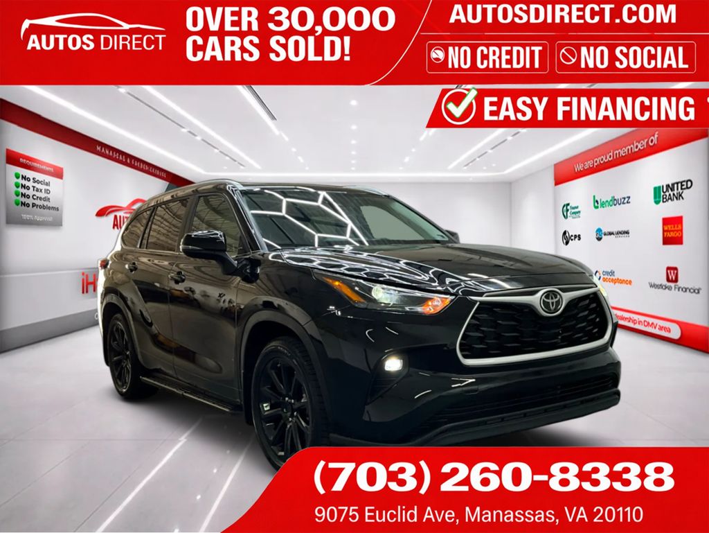 Midnight Black Metallic 2025 Toyota Highlander SUV / Crossover Front-Wheel Drive 8-Speed Automatic