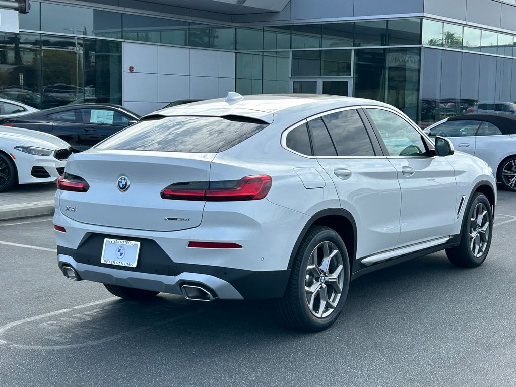 2025 BMW X4 xDrive30i 5