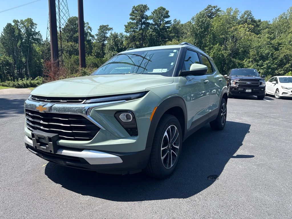 Cacti Green 2025 Chevrolet Trailblazer SUV / Crossover Four-Wheel Drive 9-Speed Automatic