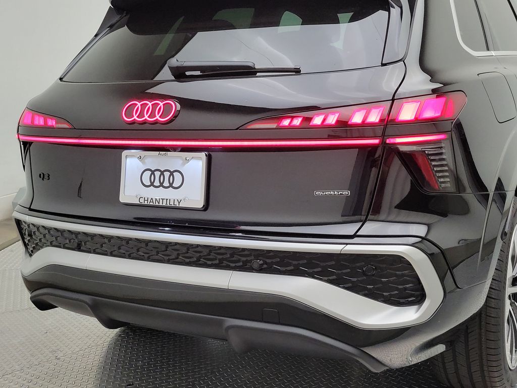 Thumbnail: 2026 Audi Q3 - 7
