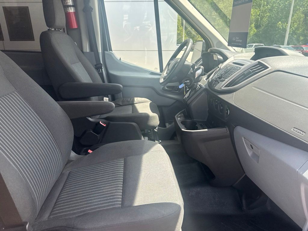 2018 Ford Transit-350 XLT