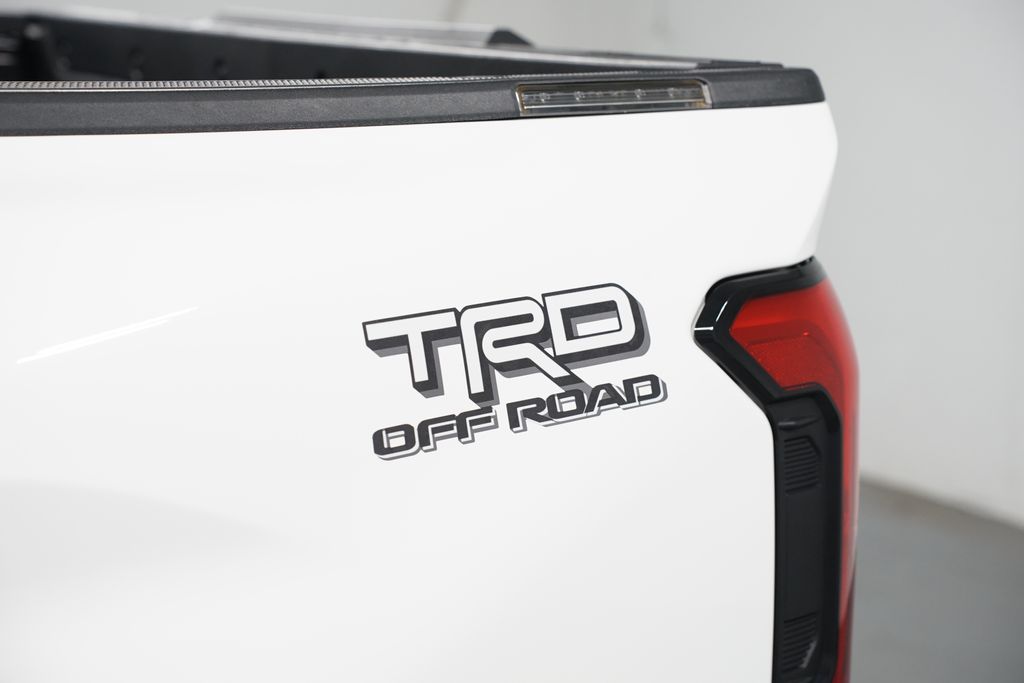 Thumbnail: 2025 Toyota Tacoma - 11