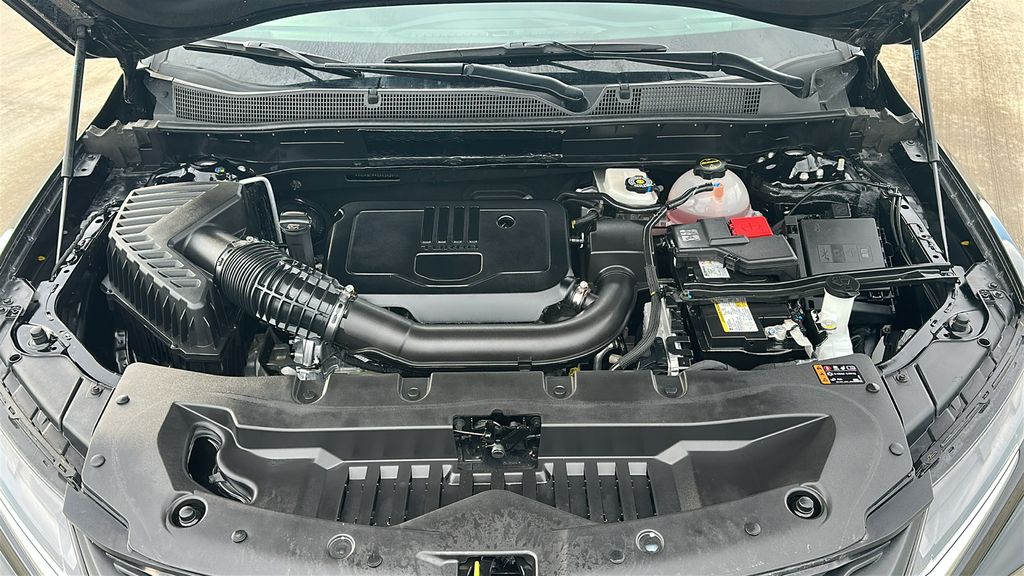 2025 Chevrolet Blazer LT - 2
