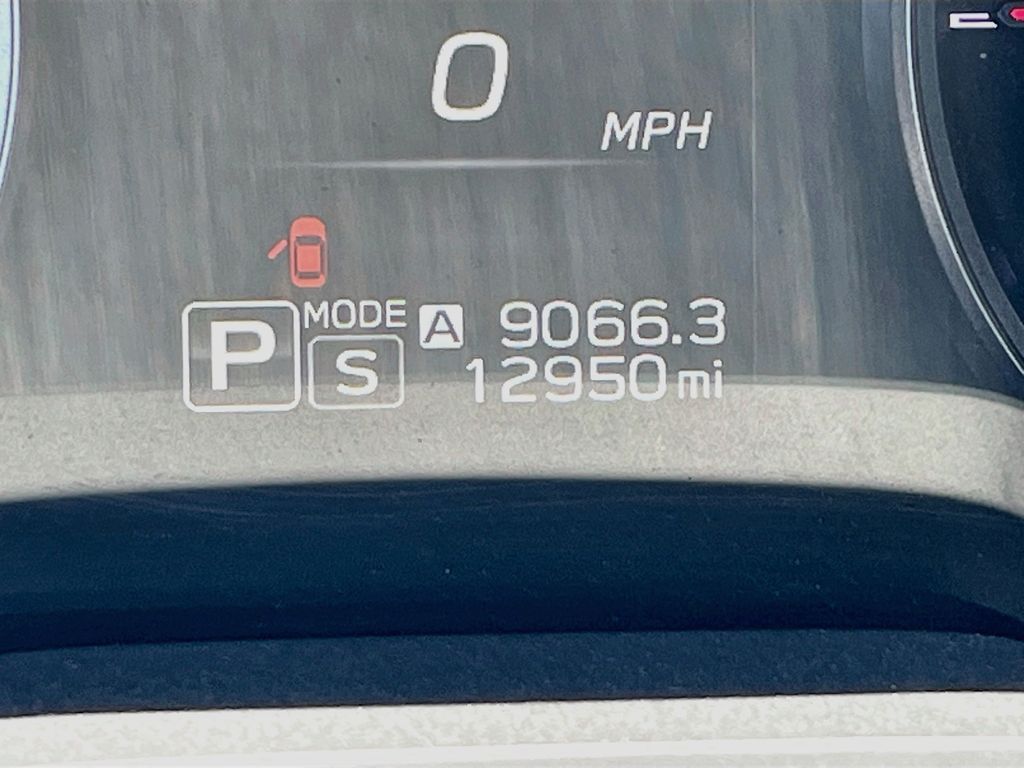 Used 2023 White Subaru GT image 12