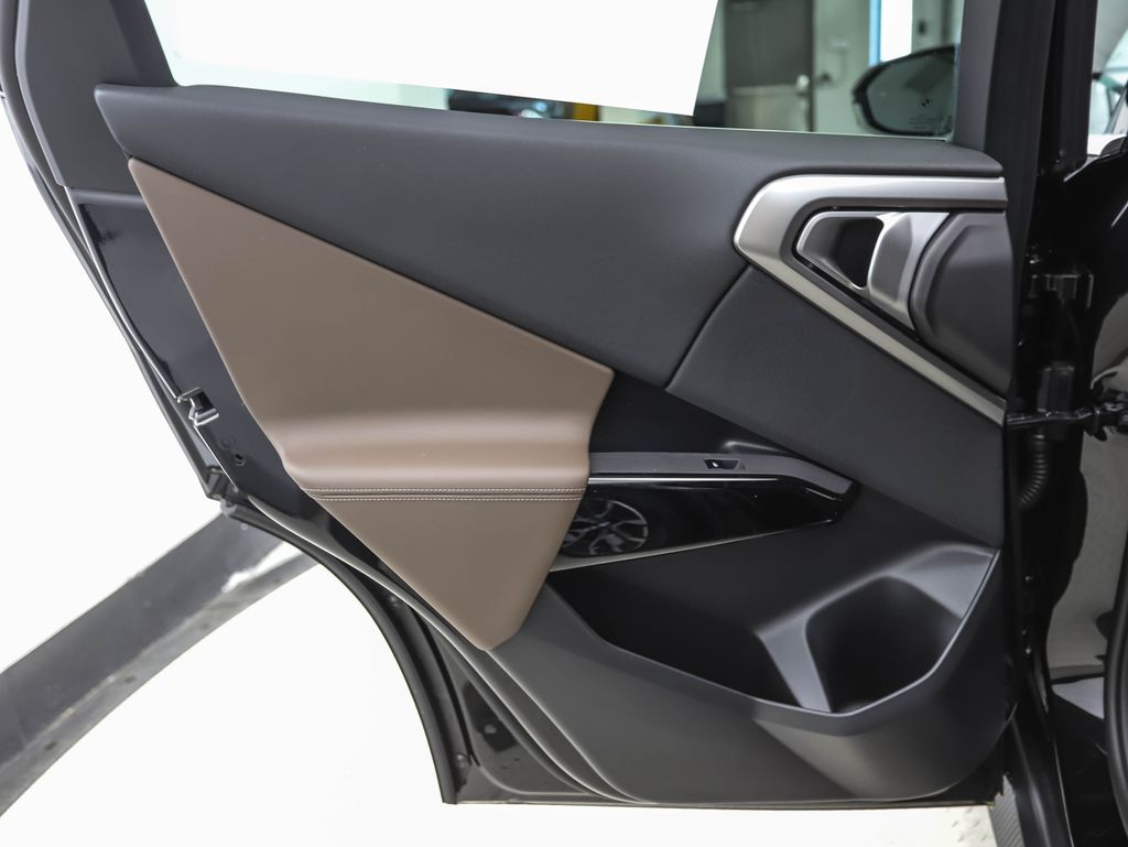 Thumbnail: 2026 BMW X3 - 20