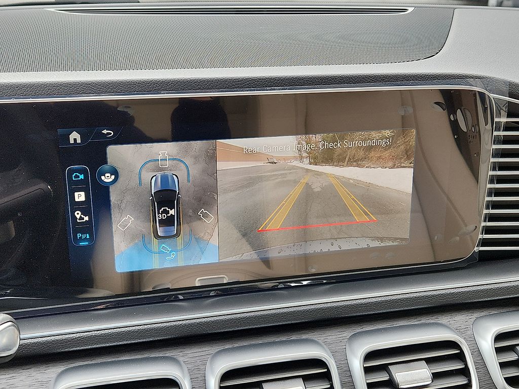 Thumbnail: 2026 Mercedes-Benz GLE - 12