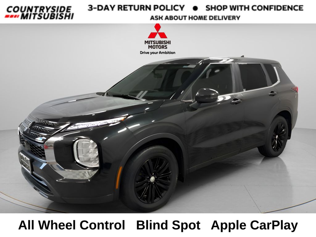 Black 2022 Mitsubishi Outlander SUV / Crossover All-Wheel Drive Continuously Variable Transmission