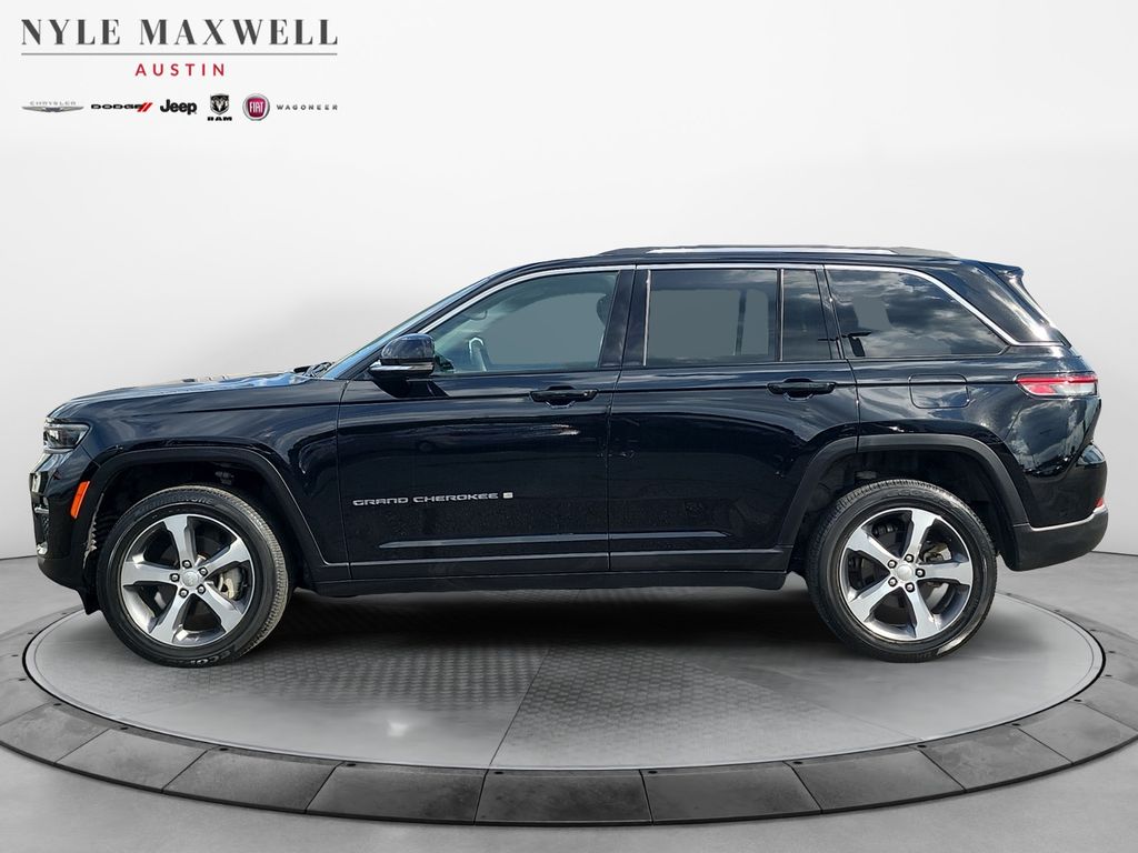 Used Car 2023 Jeep Grand Cherokee  Limited For Sale Under $30,000 In Austin, Texas