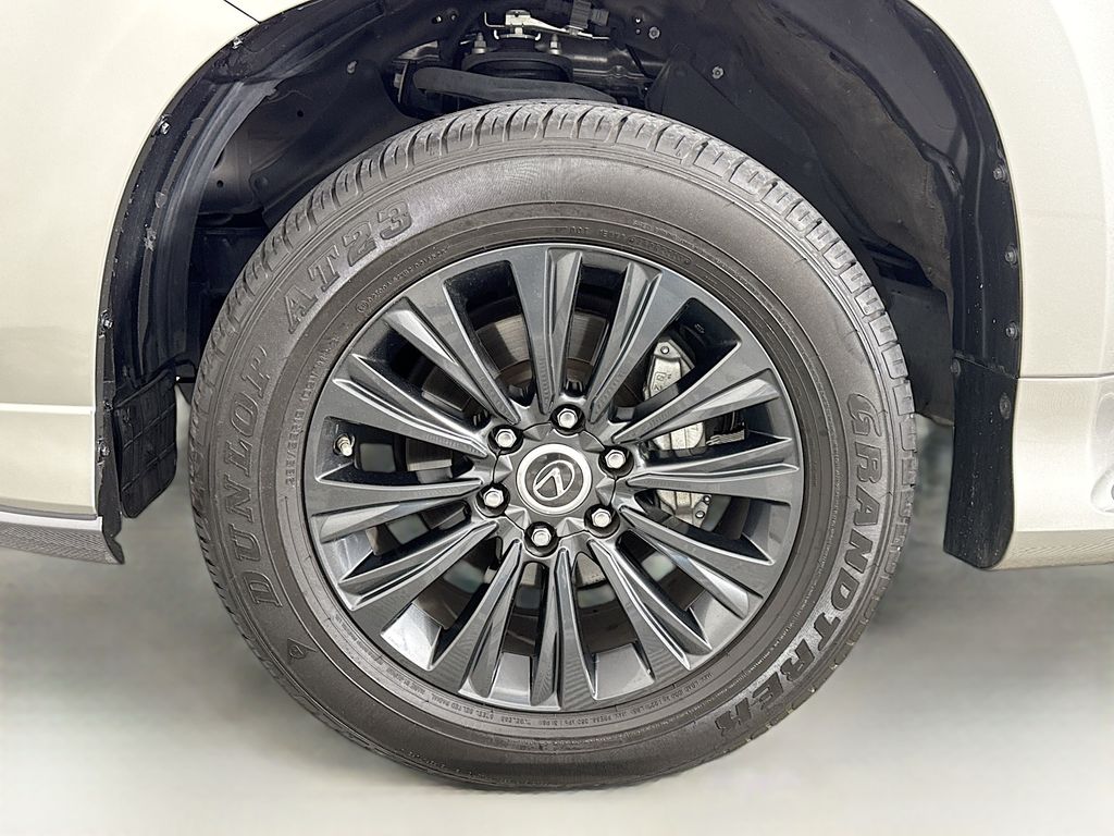 Thumbnail: 2023 Lexus GX - 32