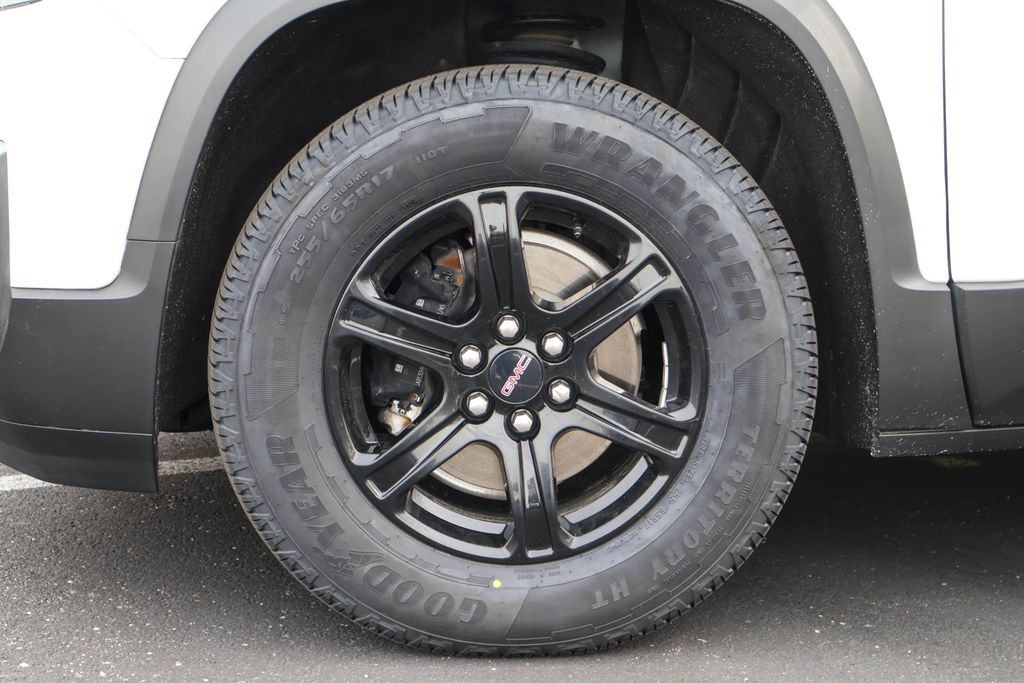 2021 GMC Acadia AT4 11