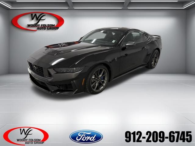 2025 Ford Mustang Dark Horse Fastback RWD