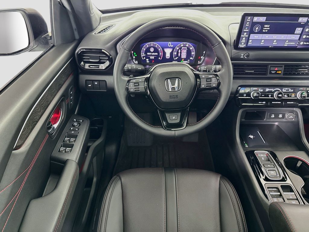 Thumbnail: 2026 Honda Pilot - 10