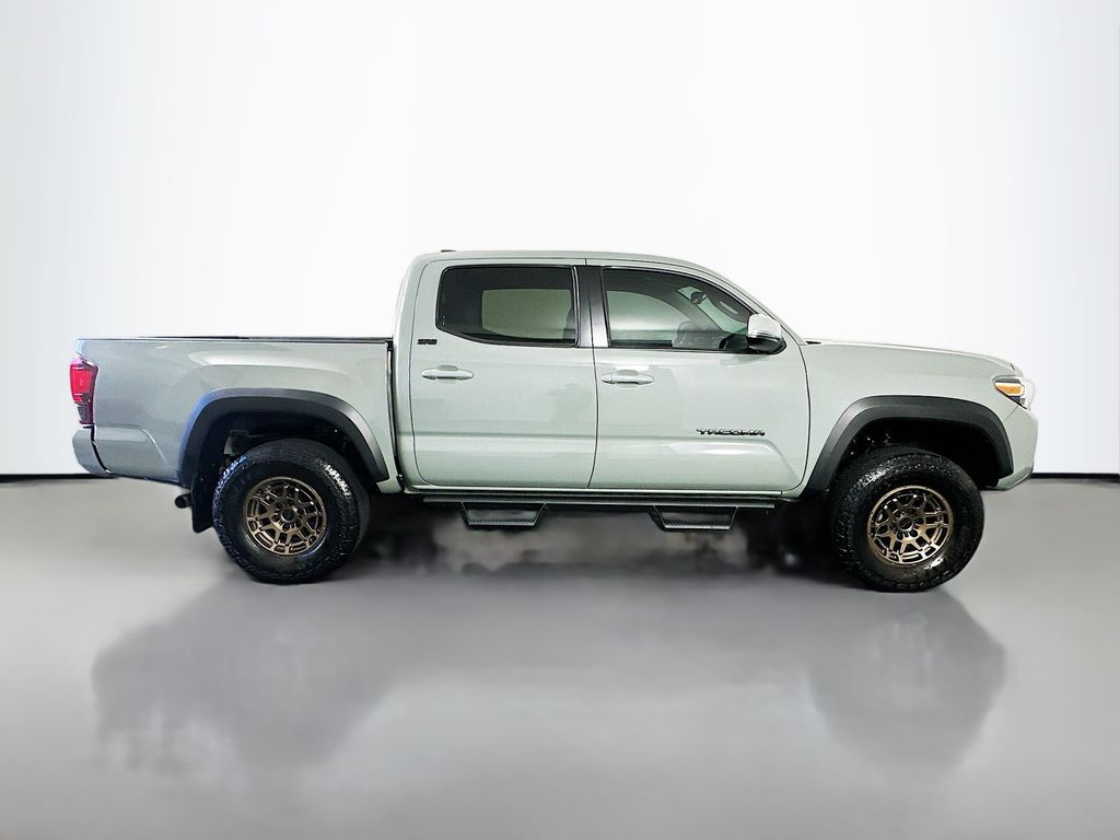 Thumbnail: 2023 Toyota Tacoma - 4