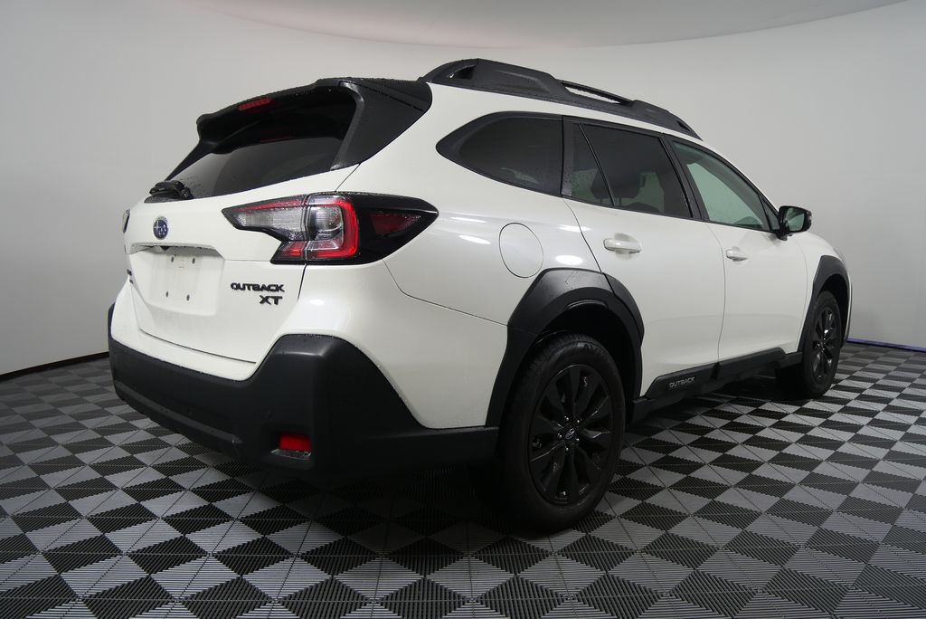 2023 Subaru Outback Onyx Edition 3