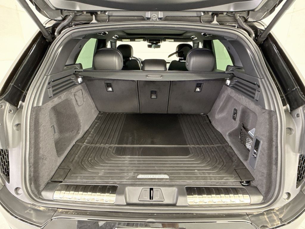 Thumbnail: 2026 Land Rover Range Rover Sport - 27
