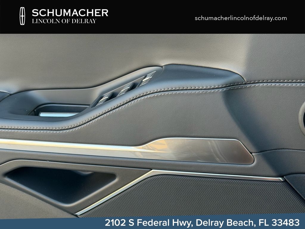new 2026 Lincoln Navigator car, priced at $87,299