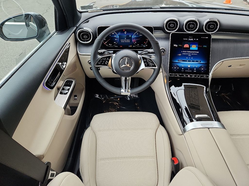 Thumbnail: 2026 Mercedes-Benz GLC - 7