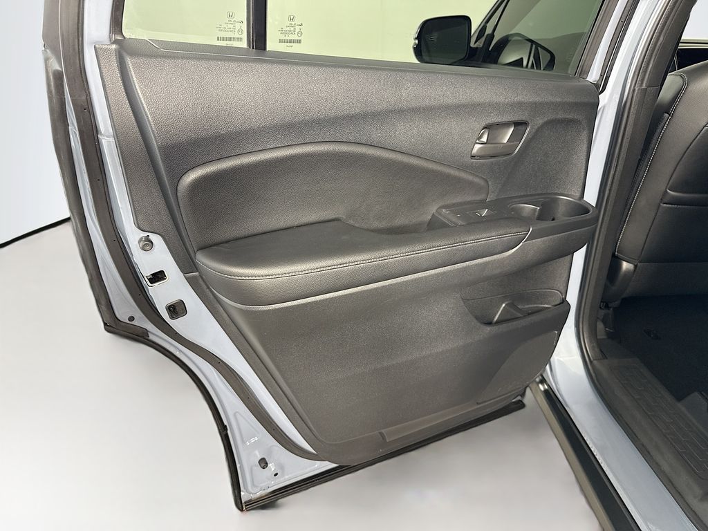 Thumbnail: 2023 Honda Passport - 26