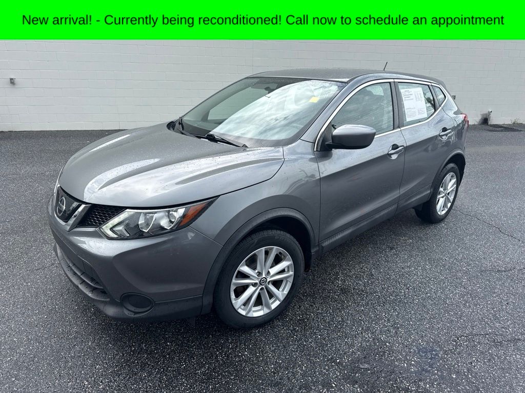 Gray (Gun Metallic) 2019 Nissan Rogue Sport SUV / Crossover All-Wheel Drive Continuously Variable Transmission