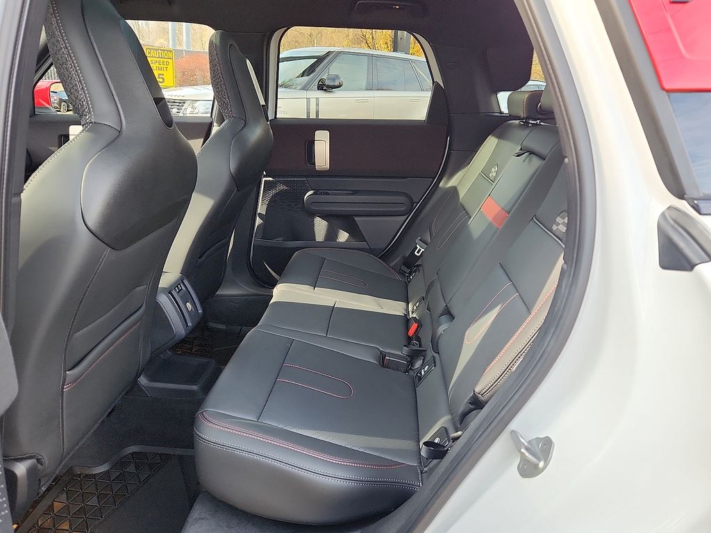 Thumbnail: 2025 MINI Cooper Countryman - 10