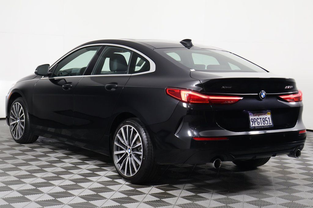 Thumbnail: 2024 BMW 2 Series - 6