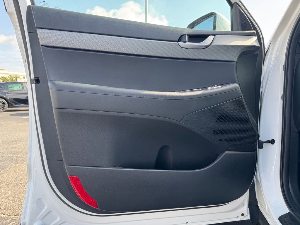 2024 Hyundai Palisade SEL Hyper White - Jim Hudson Acura - Image 14