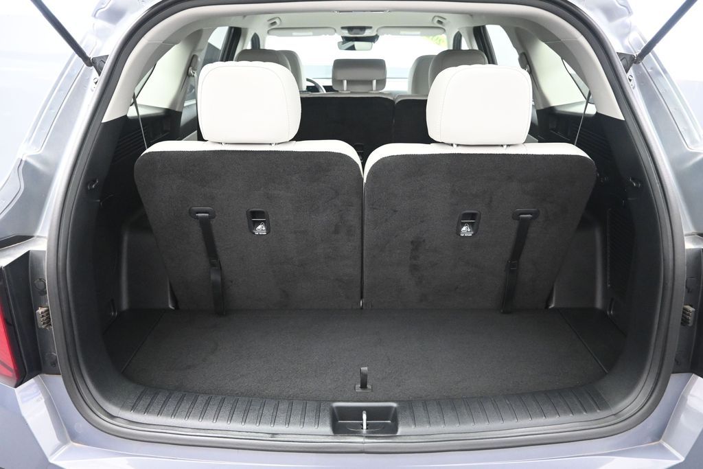 2025 Everlasting Silver Kia Sorento S AWD SUV