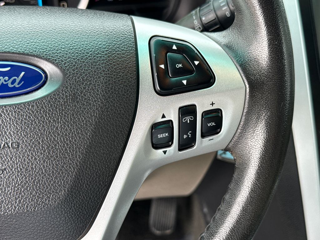 Used 2014 Orange Ford XLT image 17