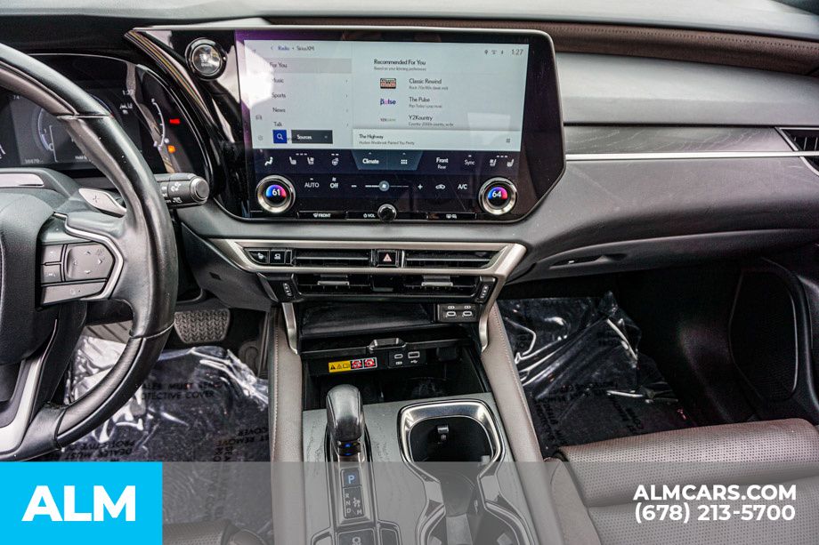 Used 2023 White Lexus 350 Luxury image 39
