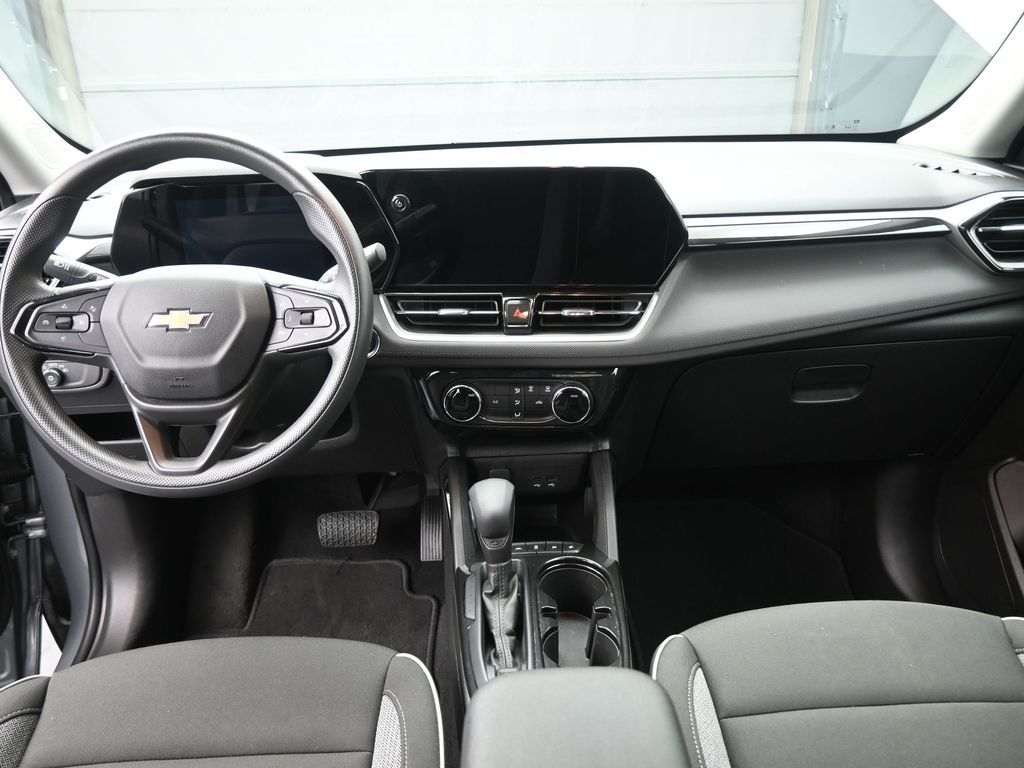 Used 2025 Chevrolet TrailBlazer SUV