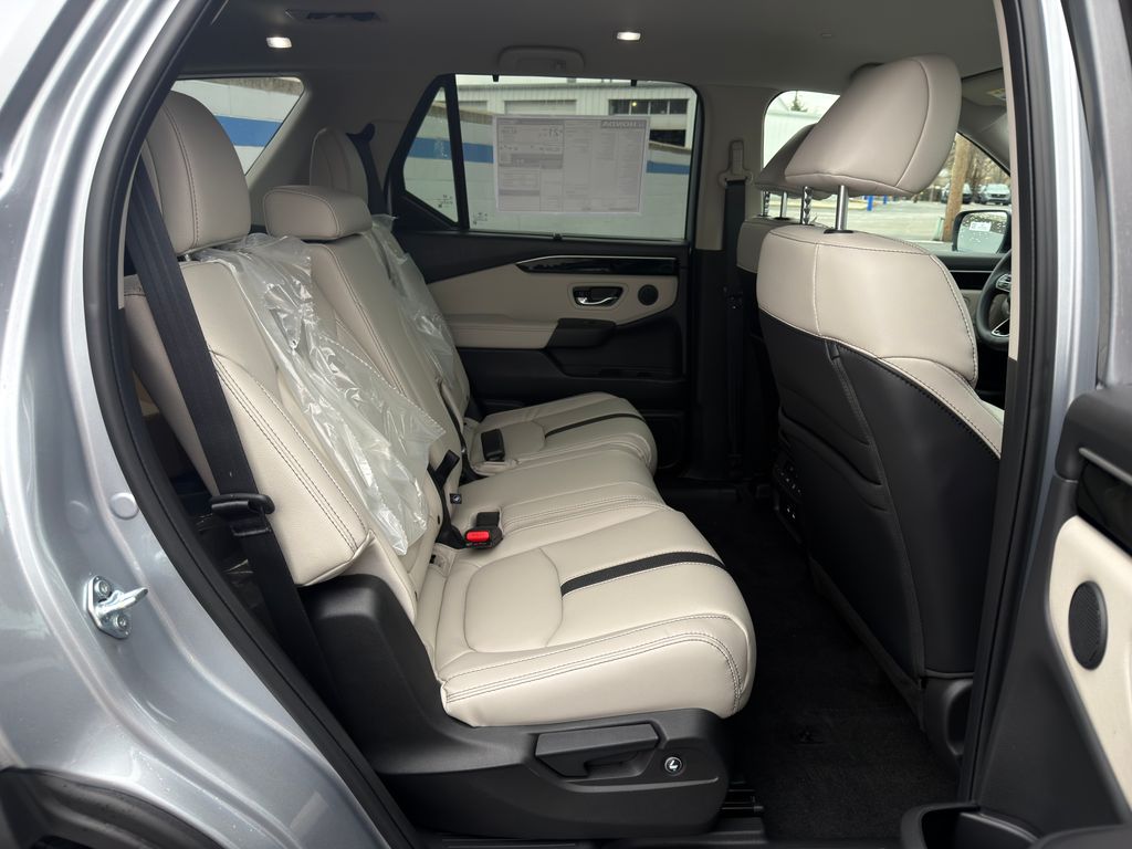 Thumbnail: 2026 Honda Pilot - 23